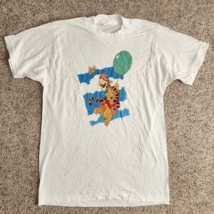 Disney Vintage Winnie The Pooh And Tigger Shirt